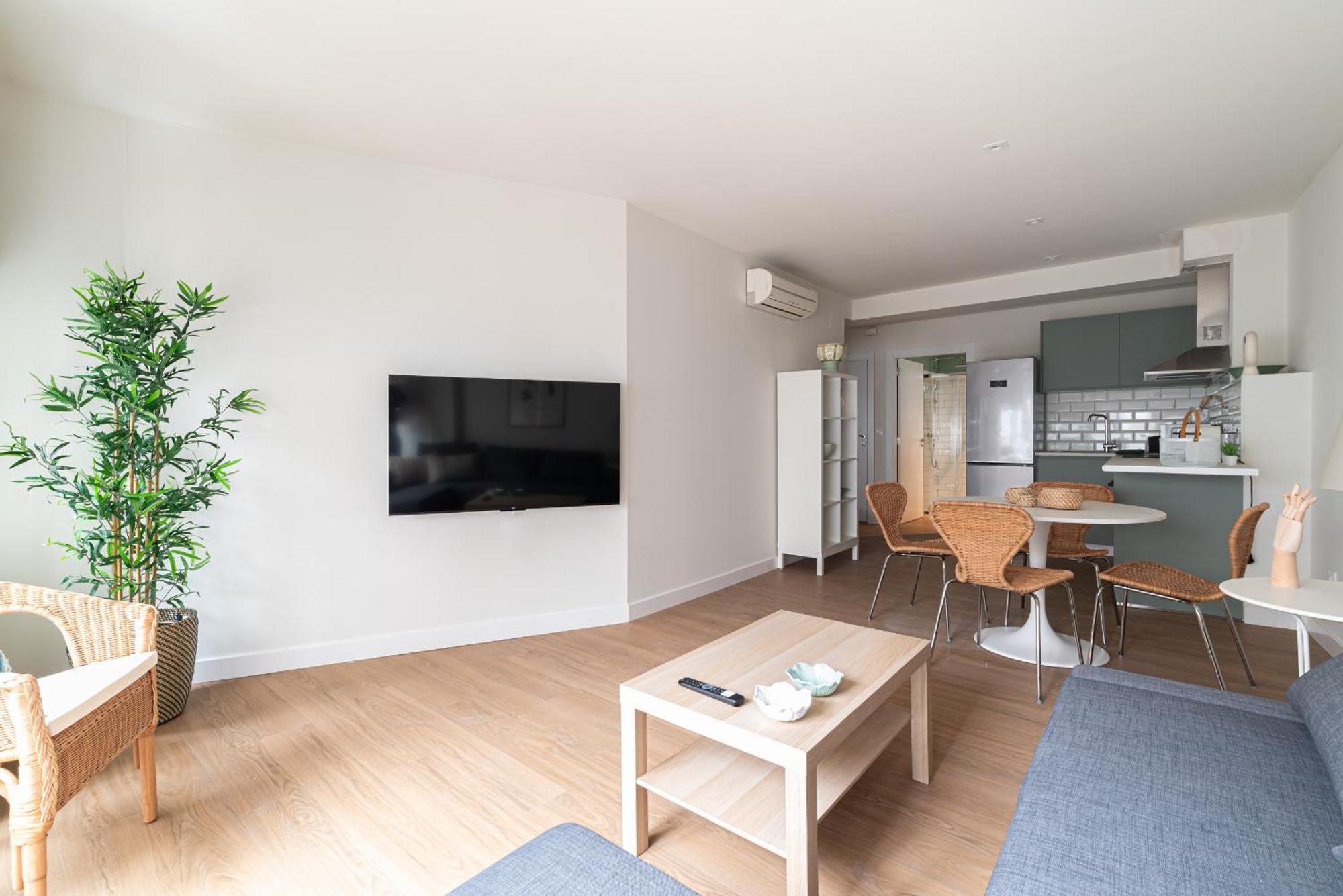 Apartment Sol Color